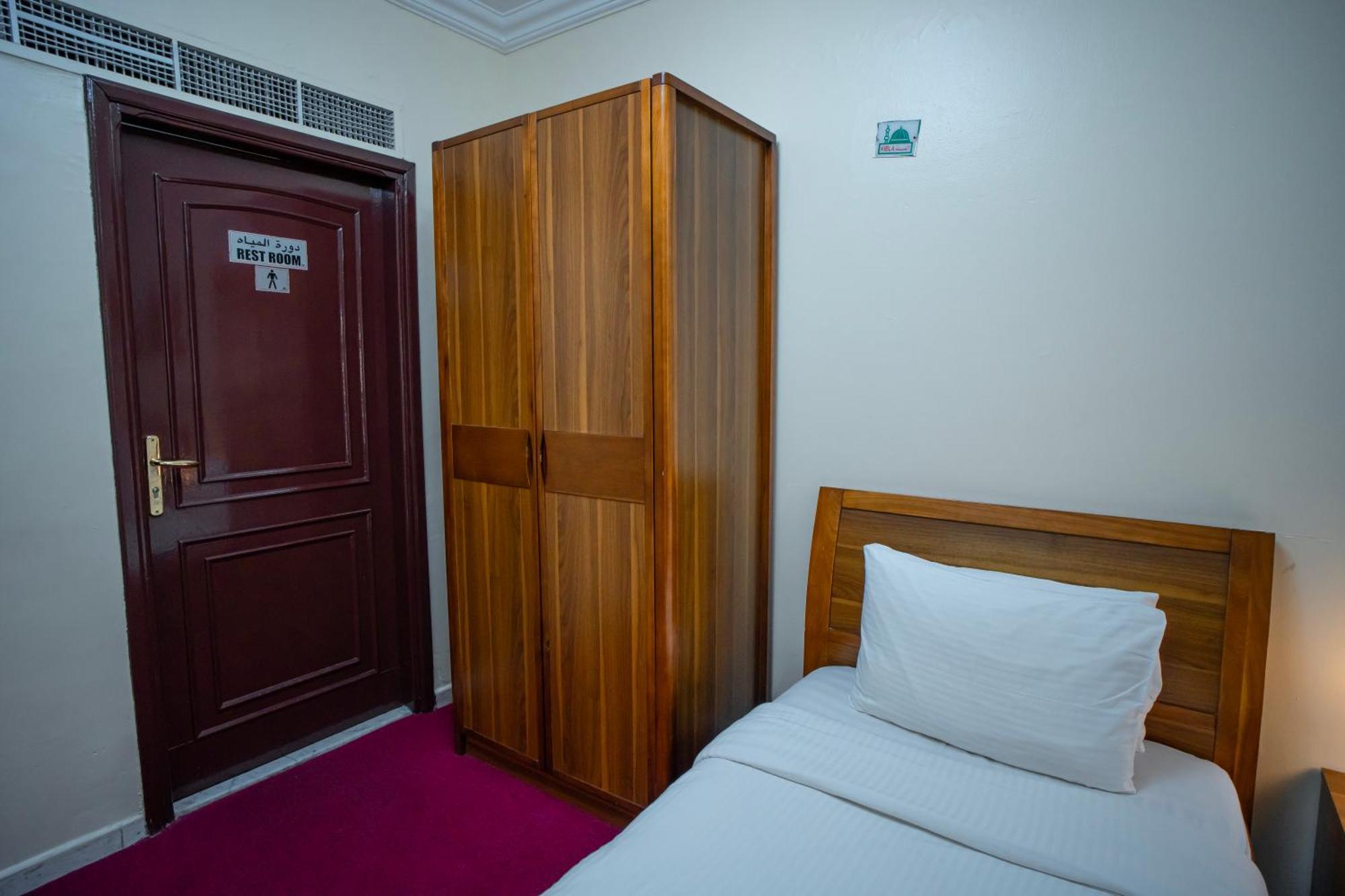 Al Karnak Hotel Dubai Buitenkant foto