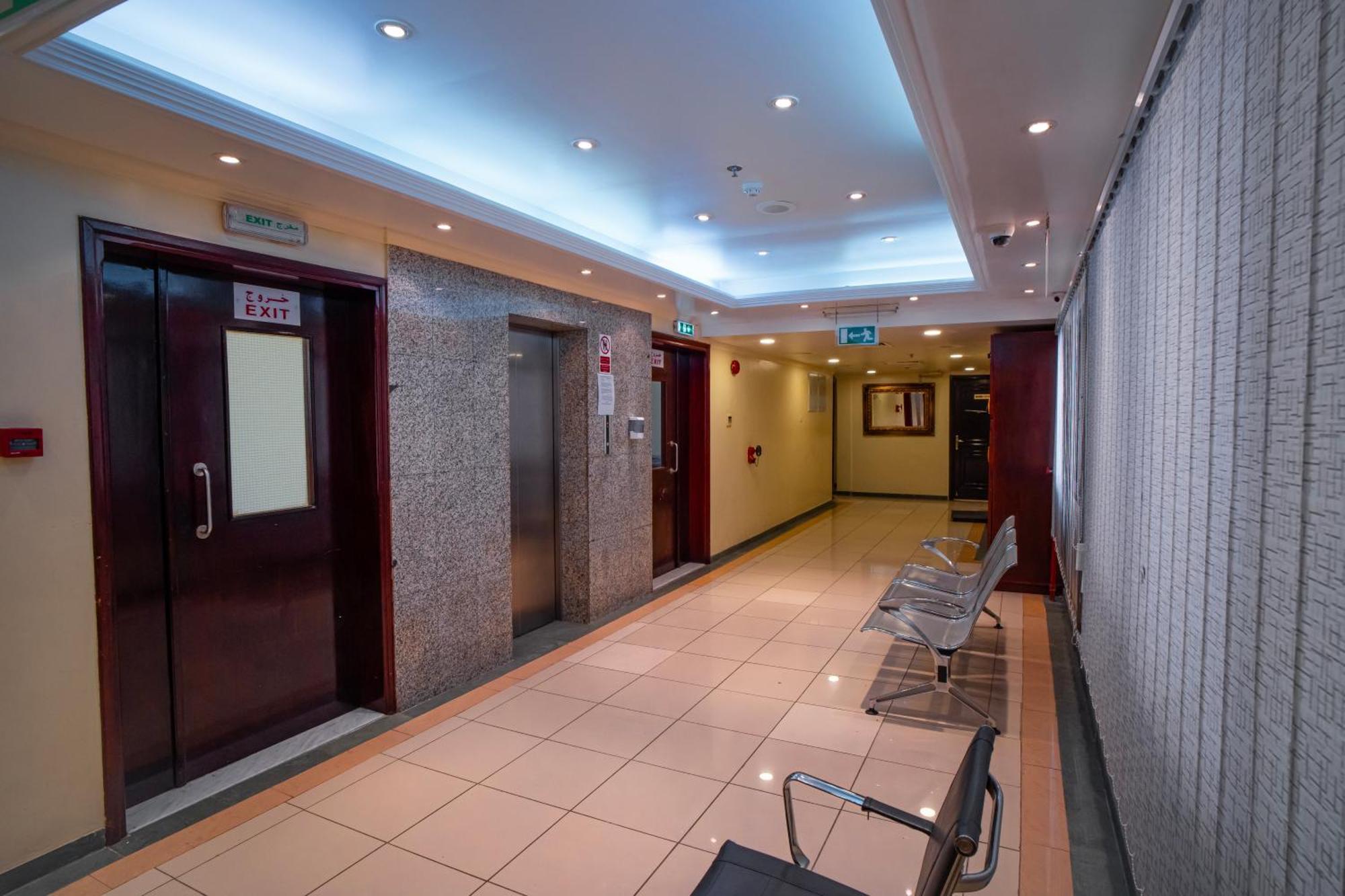 Al Karnak Hotel Dubai Buitenkant foto